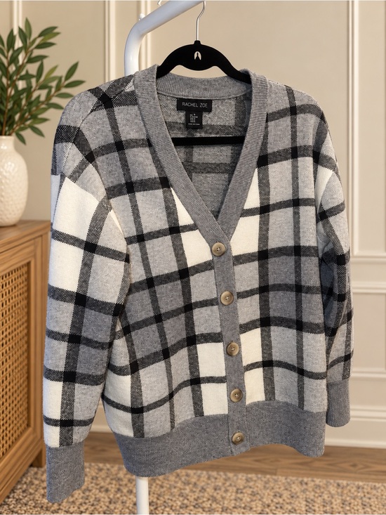 Rachel Zoe Sweaters - Rachel Zoe Plaid Button Front Cardigan in Gray & White Size Medium
